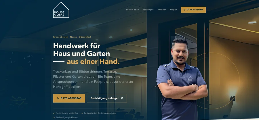 Startseite von houseworks.de: dunkelblaues Design mit der Zeile Handwerk für Haus und Garten aus einer Hand